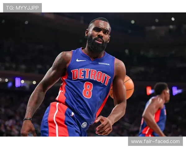 哈达威手感低迷仍有闪光全场九投三中三分五中二拿八分二篮板一抢断